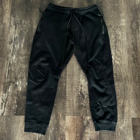 Bershka jogger pant - Picture 1 of 3